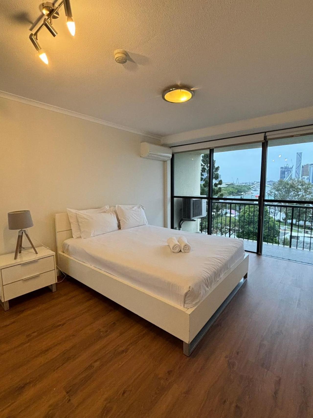 River Plaza Apartments Brisbane Southbank Extérieur photo